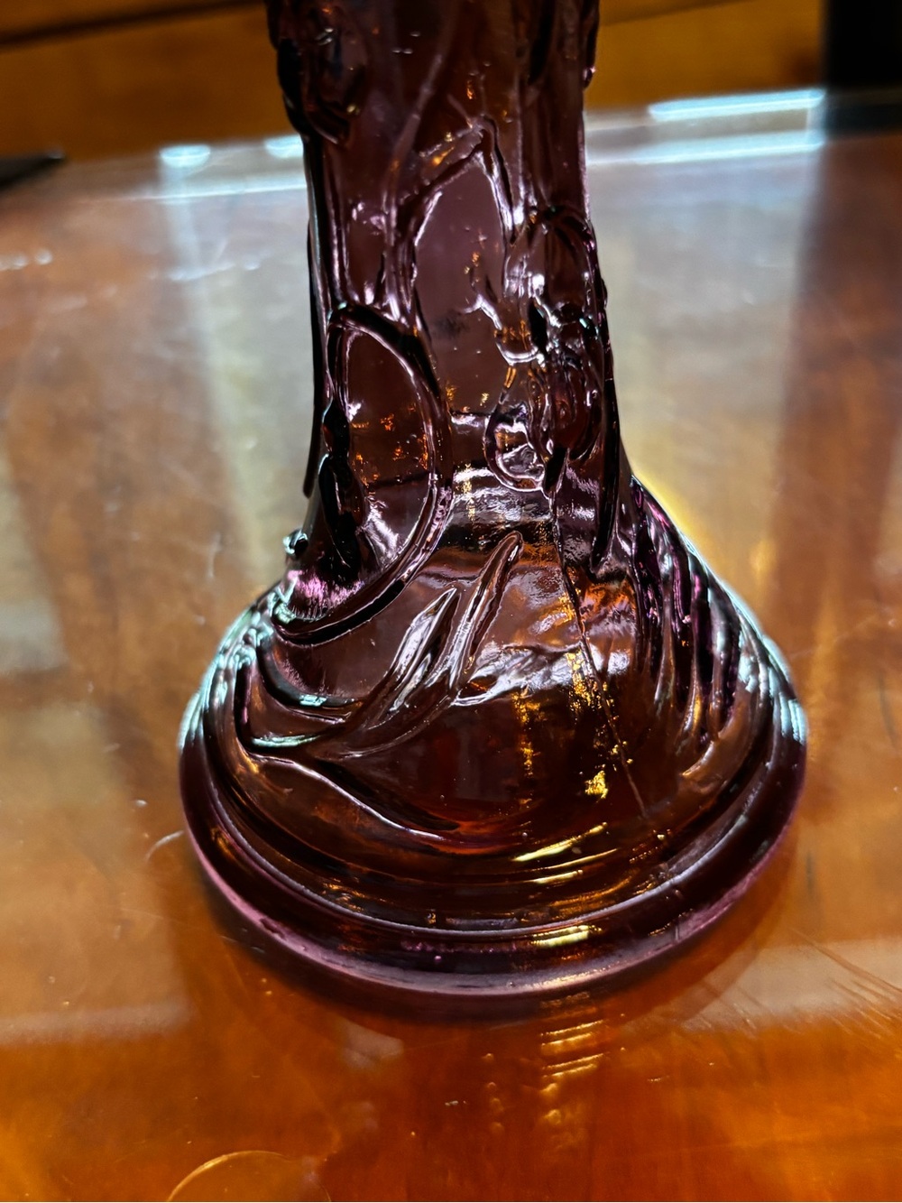 Vintage Avon Tiffany Style Lamp Glass Decanter - Picture 3 of 3